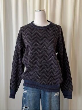 Vintage 90s Brandini Wool Blend Sweater Chevron Knit size Medium.